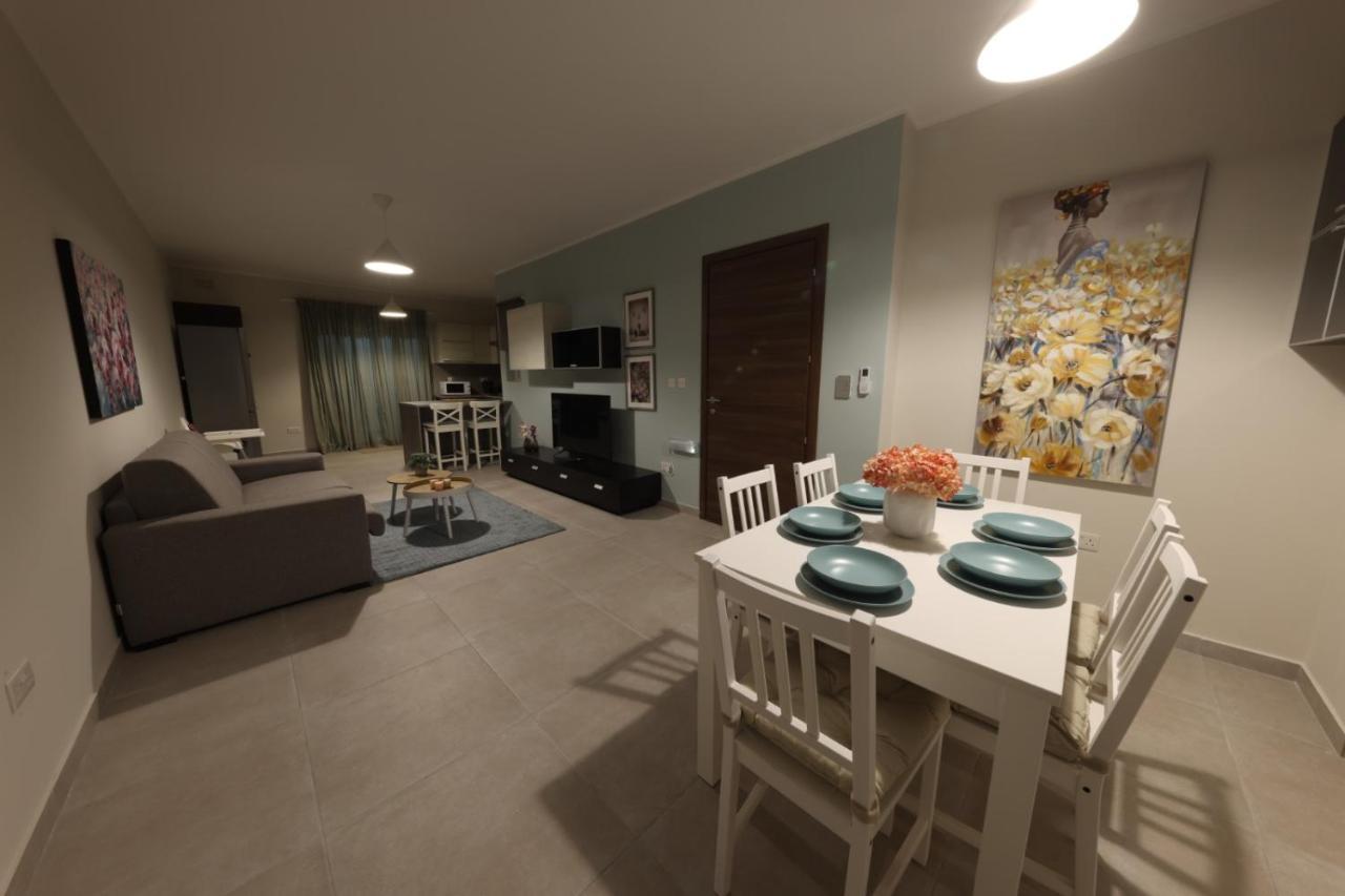 Comfort And Convenience Flat 4 Dad'S Court San Pawl il-Baħar Eksteriør bilde