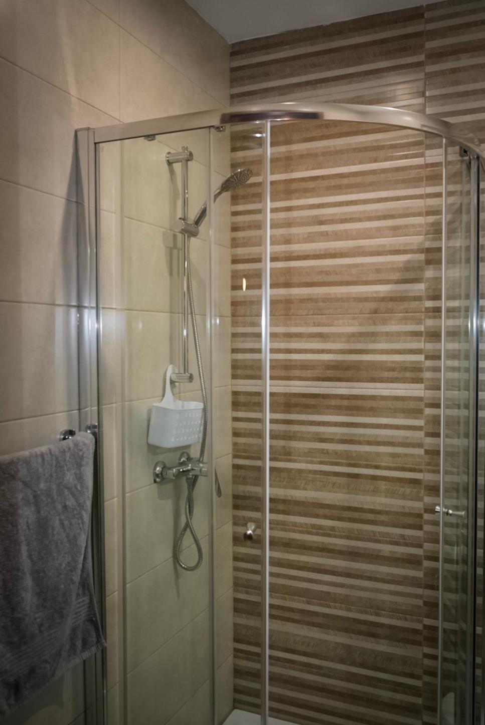 Comfort And Convenience Flat 4 Dad'S Court San Pawl il-Baħar Eksteriør bilde