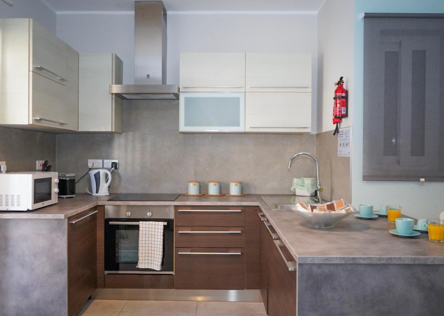 Comfort And Convenience Flat 4 Dad'S Court San Pawl il-Baħar Eksteriør bilde